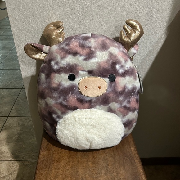 Squishmallows Other - Squishmallows Greggor The Moose Plush Deer Pillow with Gold Antlers 14” NWT